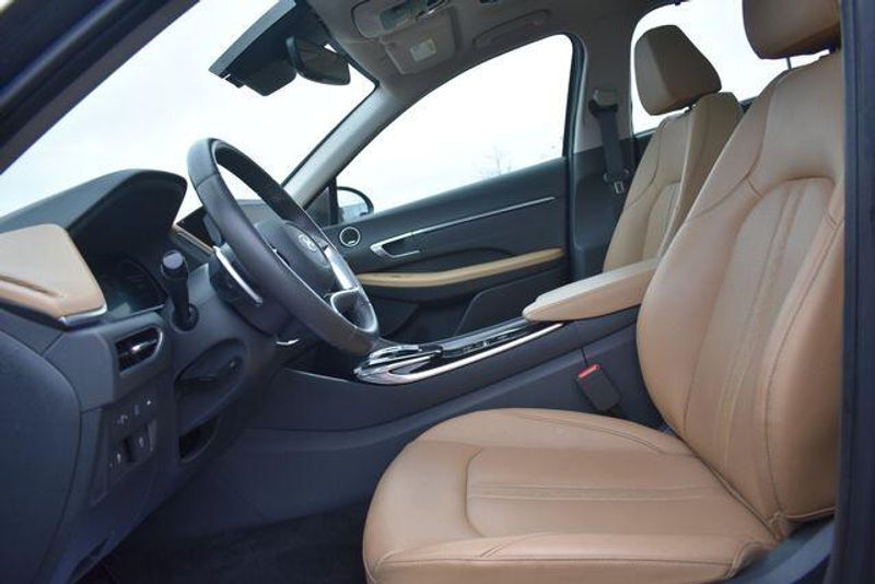 Used 2023 Hyundai Sonata Hybrid LimitedImage 27