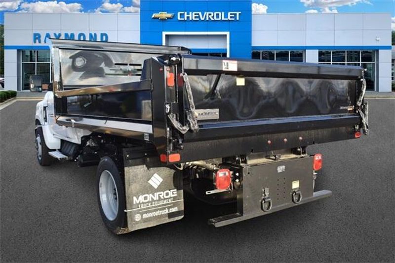 2024 Chevrolet Silverado 4500HD Work TruckImage 4