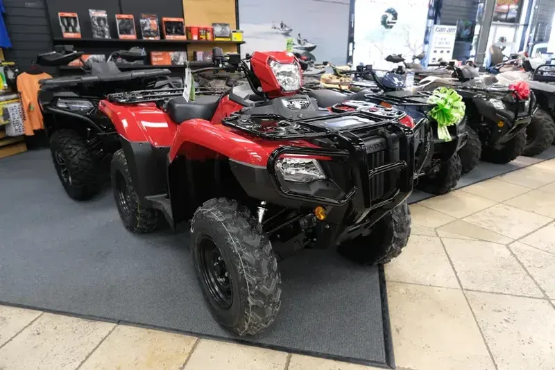 2025 HONDA FOREMAN RUBICON DCT EPS HERO RED 