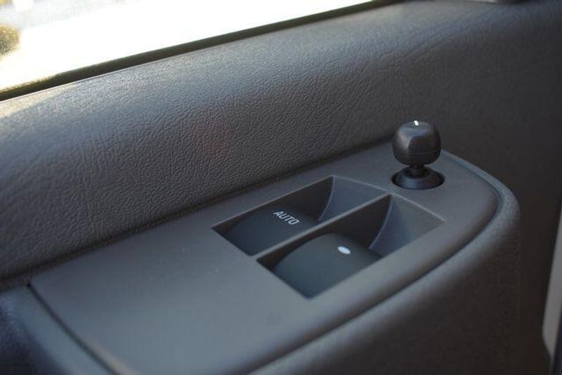 New 2025 Chevrolet Express 2500 Work VanImage 20