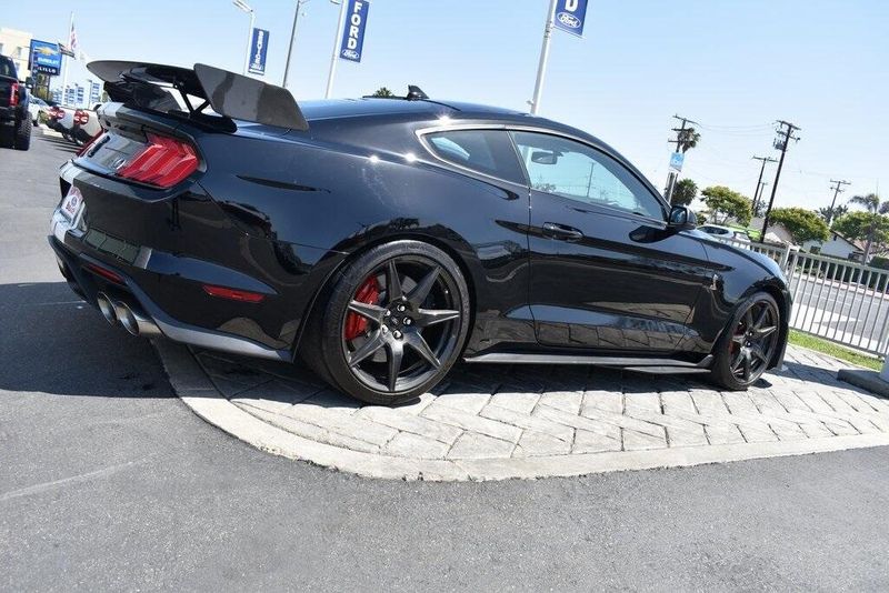 2020 Ford Mustang Shelby GT500Image 2