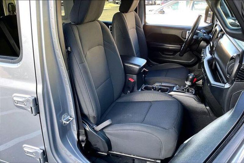 Used 2021 Jeep Wrangler Unlimited Sport SImage 6