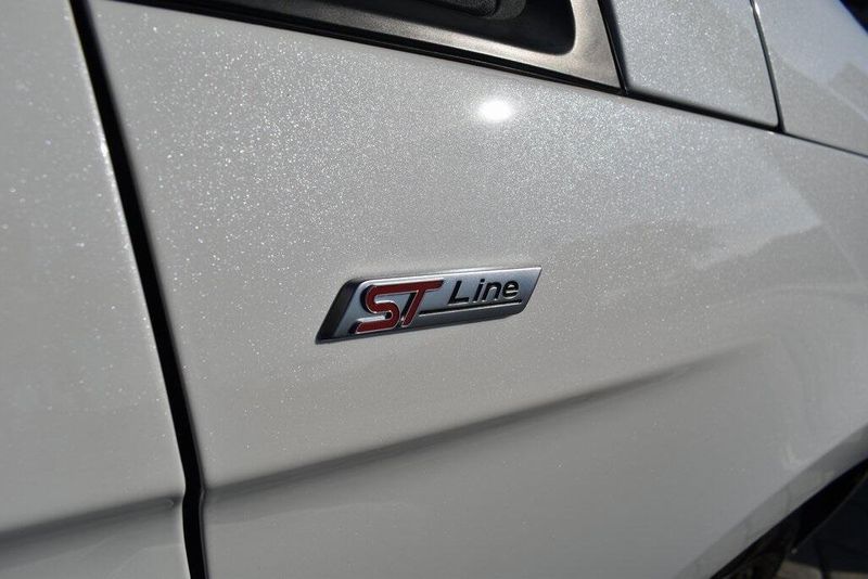 Used 2022 Ford Edge ST LineImage 5