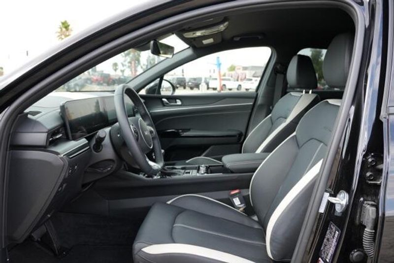 Used 2025 Kia K5 GT-LineImage 10