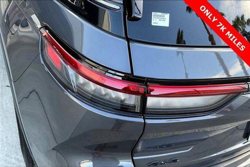 Used 2025 Jeep Grand Cherokee LimitedImage 28