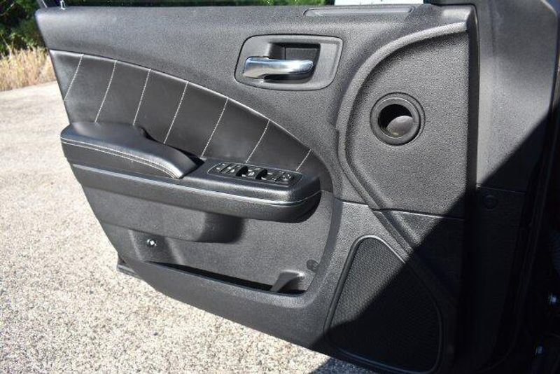 Used 2014 Dodge Charger R/TImage 36