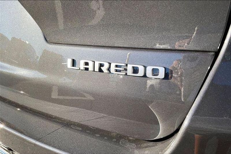 New 2025 Jeep Grand Cherokee L Laredo X 4x2Image 13
