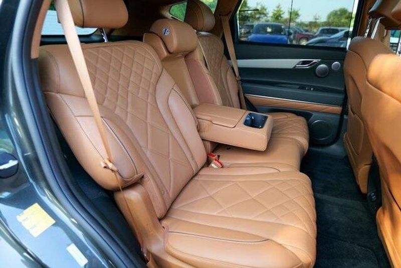 2025 Genesis GV80 3.5T Prestige photo 31