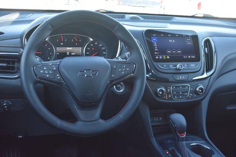 Used 2023 Chevrolet Equinox RSImage 21