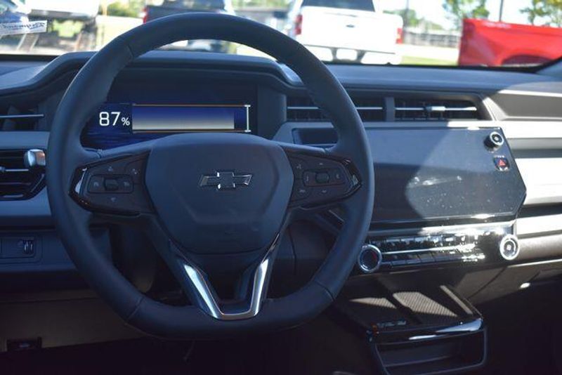 New 2027 Chevrolet Bolt EV RSImage 19