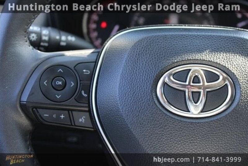 2023 Toyota RAV4 XLE PremiumImage 19