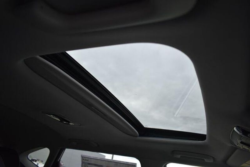 New 2026 Kia Seltos SXImage 14