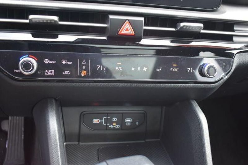 New 2026 Kia Sportage X-LineImage 32