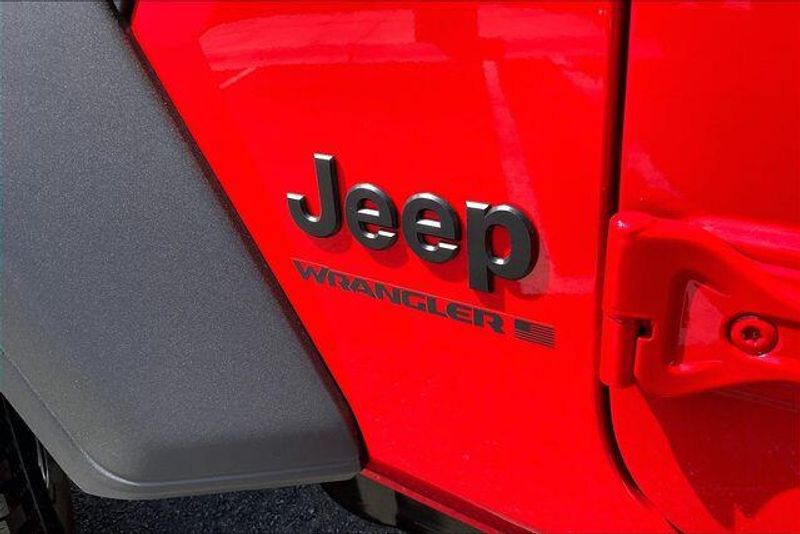 New 2026 Jeep Wrangler 4-door Sport SImage 13