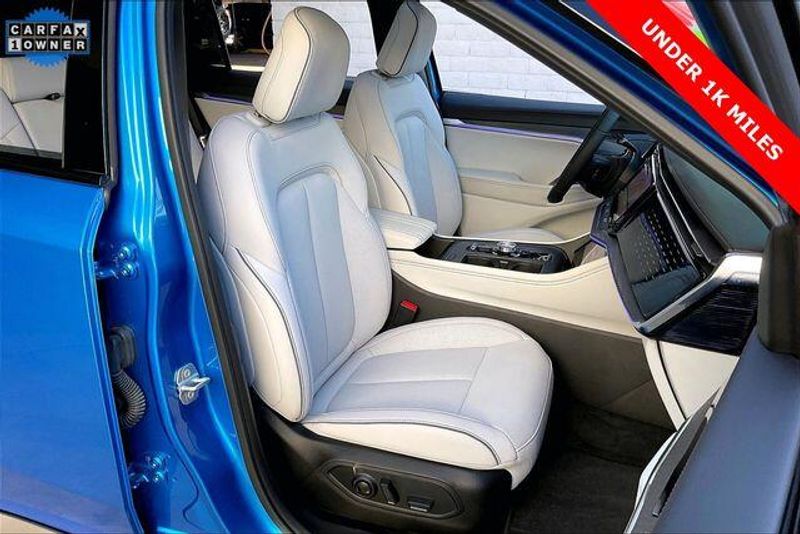 2025 Jeep Wagoneer S LimitedImage 6