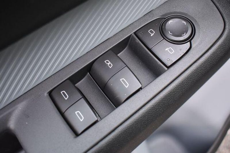New 2027 Chevrolet Bolt EV RSImage 21