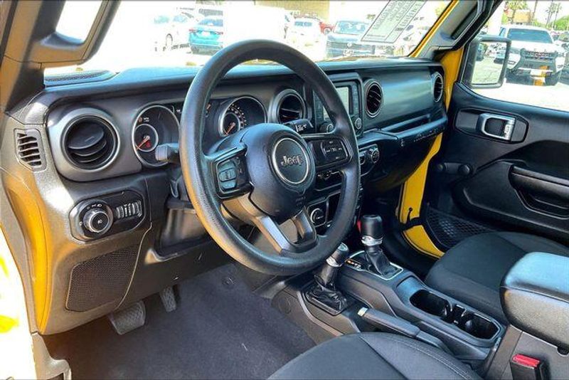 Used 2021 Jeep Wrangler Unlimited WillysImage 14
