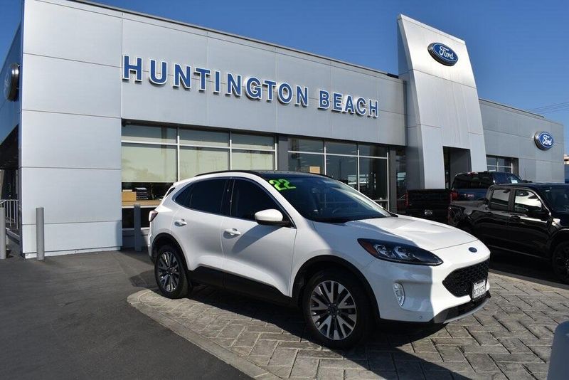 Used 2022 Ford Escape TitaniumImage 1