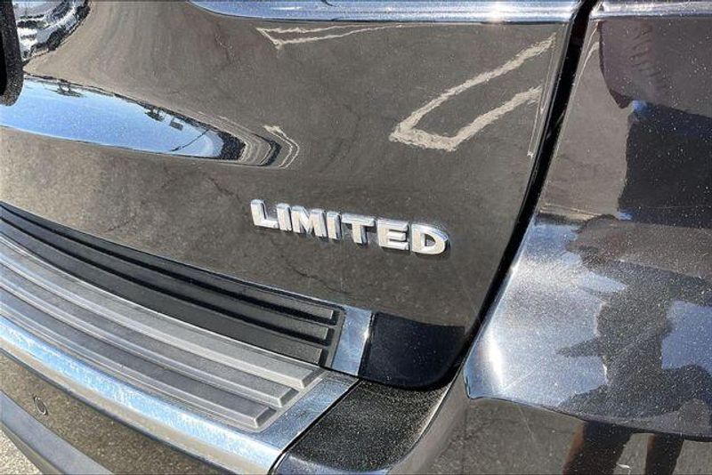 Used 2018 Jeep Grand Cherokee LimitedImage 7