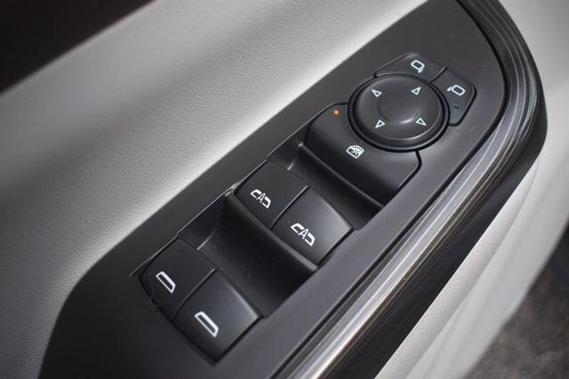 Used 2020 GMC Acadia SLTImage 25