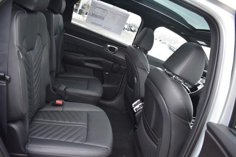 New 2026 Kia Sorento X-Line SX PrestigeImage 17