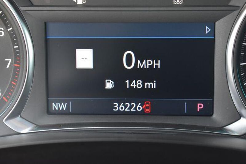 Used 2023 Chevrolet Traverse LT LeatherImage 30