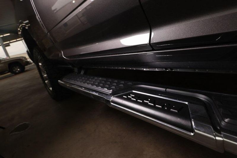 2024 RAM 2500 Big HornImage 24