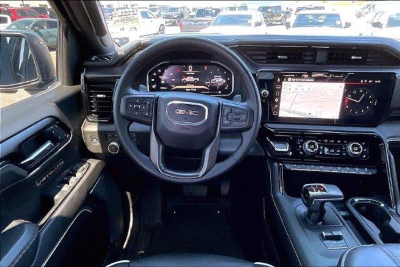 Used 2026 GMC Sierra 1500 AT4XImage 4