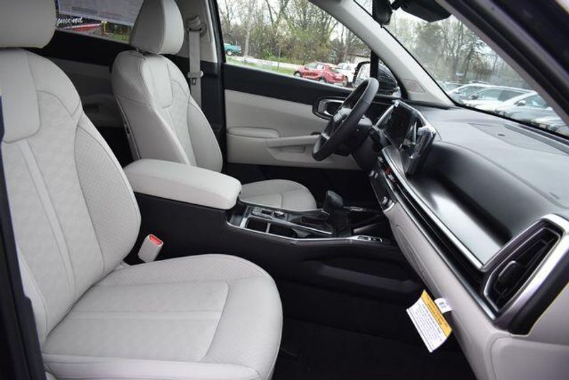 New 2026 Kia Sorento SImage 13
