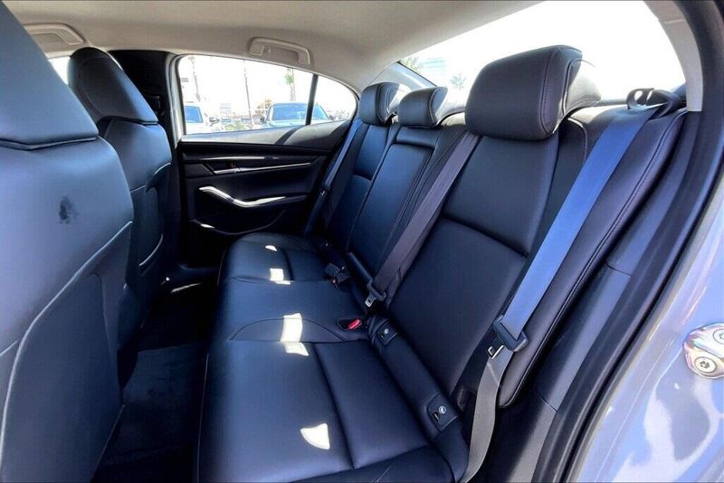 Used 2025 Mazda Mazda3 2.5 S Select SportImage 15