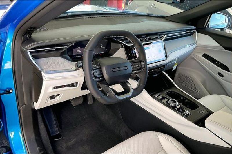 New 2026 Jeep Cherokee Limited 4x4Image 6