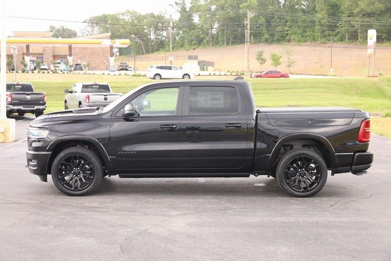2025 RAM 1500 Limited Crew Cab 4x4 5