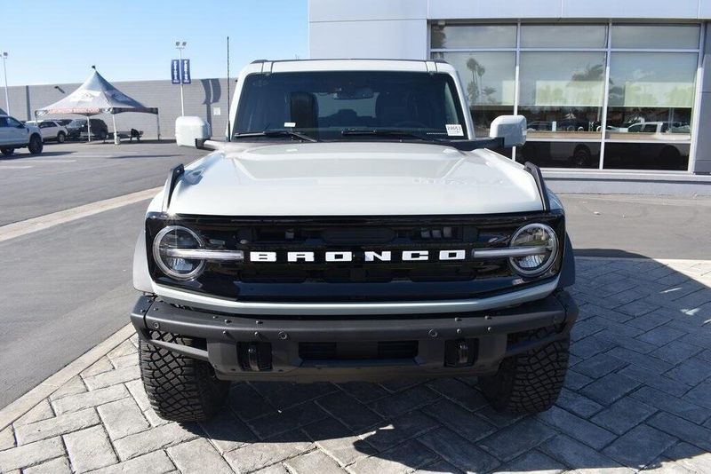 2024 Ford Bronco Outer BanksImage 24