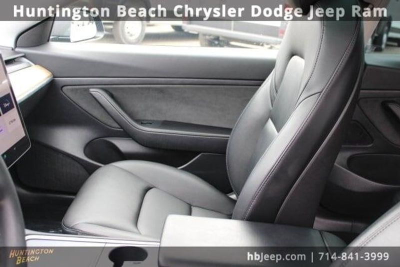 2021 Tesla Model 3 Standard Range PlusImage 26