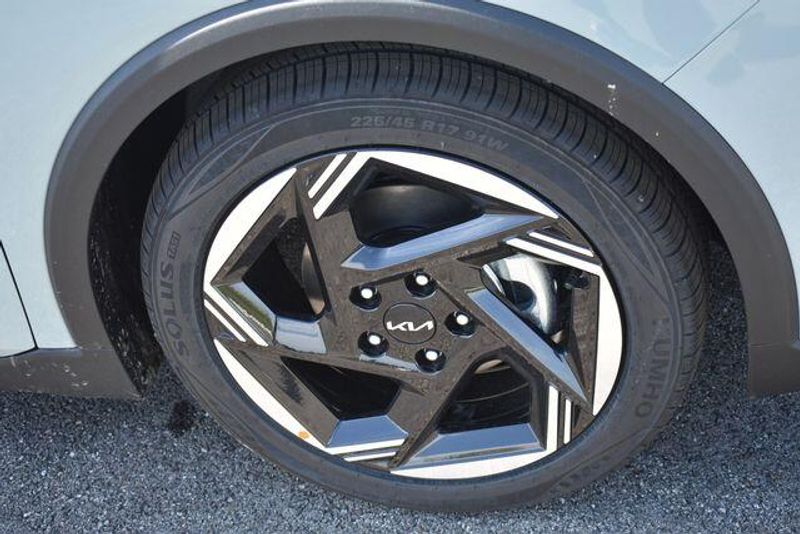 New 2026 Kia K4 EXImage 12