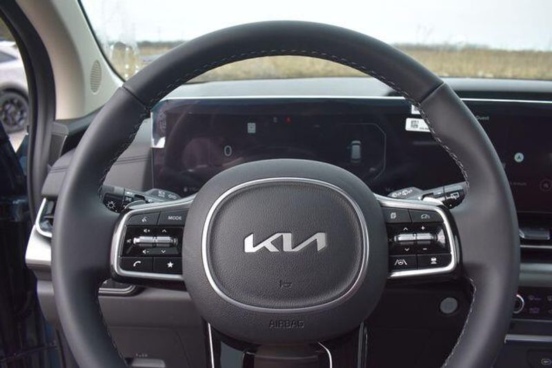 New 2026 Kia Carnival Hybrid SXImage 33