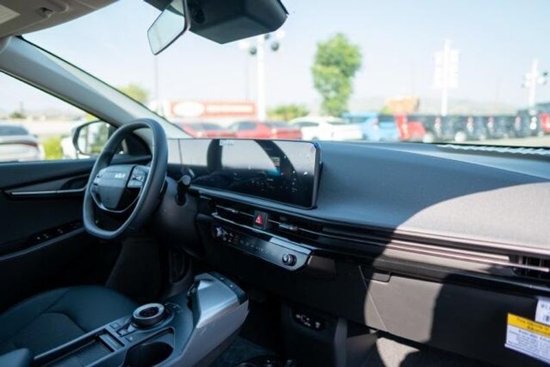 New 2025 Kia EV6 LightImage 9