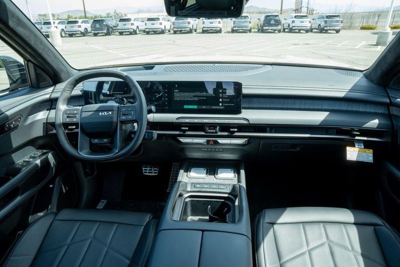 New 2027 Kia Telluride Hybrid X-Line SX PrestigeImage 18