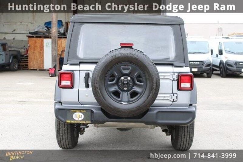 2021 Jeep Wrangler Unlimited SportImage 4