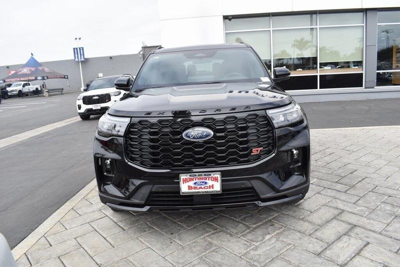 New 2025 Ford Explorer STImage 27