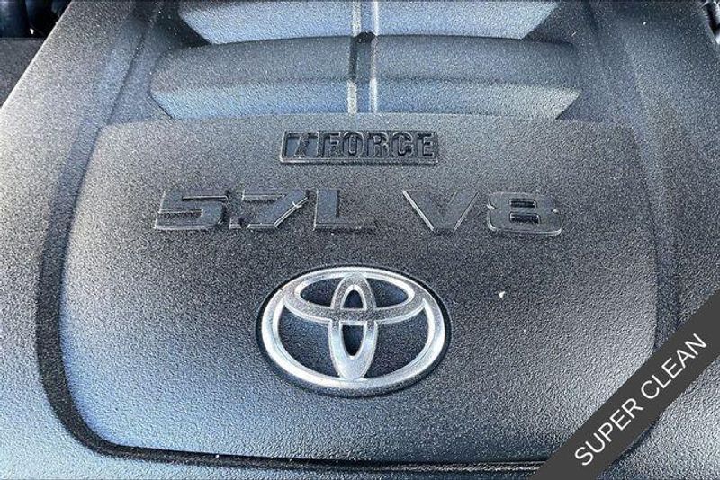 Used 2019 Toyota Sequoia PlatinumImage 32