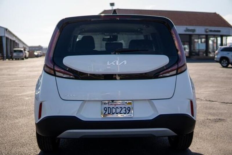 2023 Kia Soul SImage 6