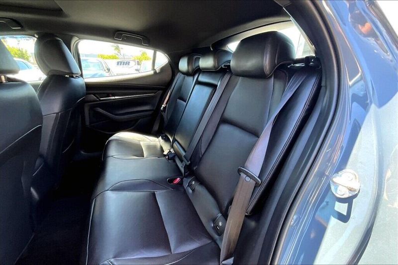 Used 2020 Mazda Mazda3 PremiumImage 15