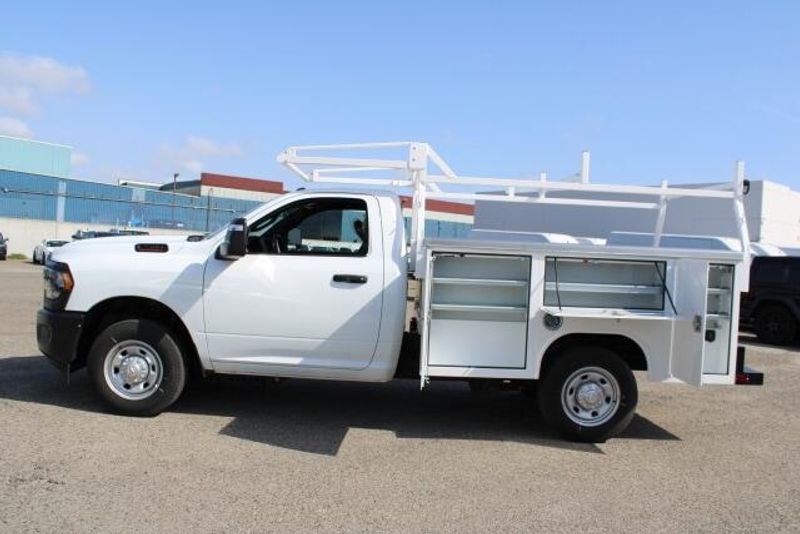 2024 RAM 2500 Tradesman Regular Cab Harbor BodyImage 14