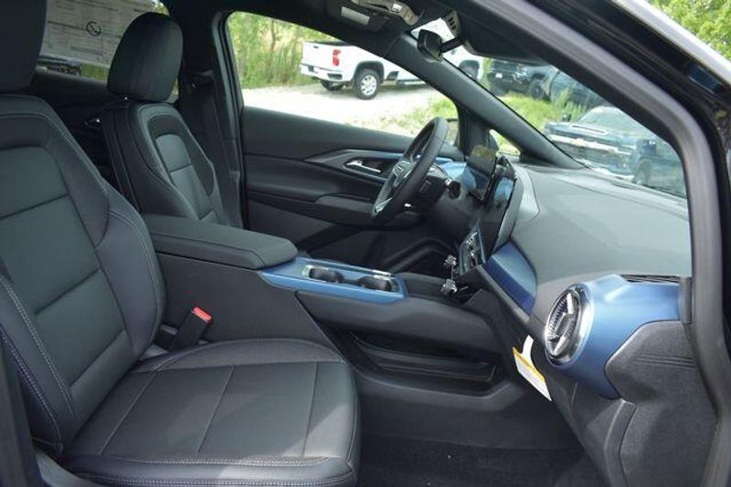 New 2026 Chevrolet Equinox EV LTImage 14