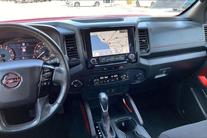 Used 2023 Nissan Frontier PRO-4XImage 5