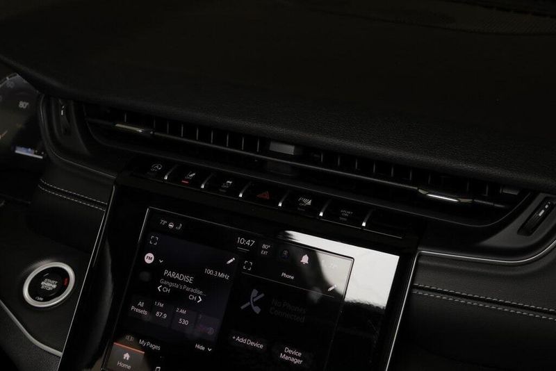 2025 Jeep Grand Cherokee LaredoImage 18