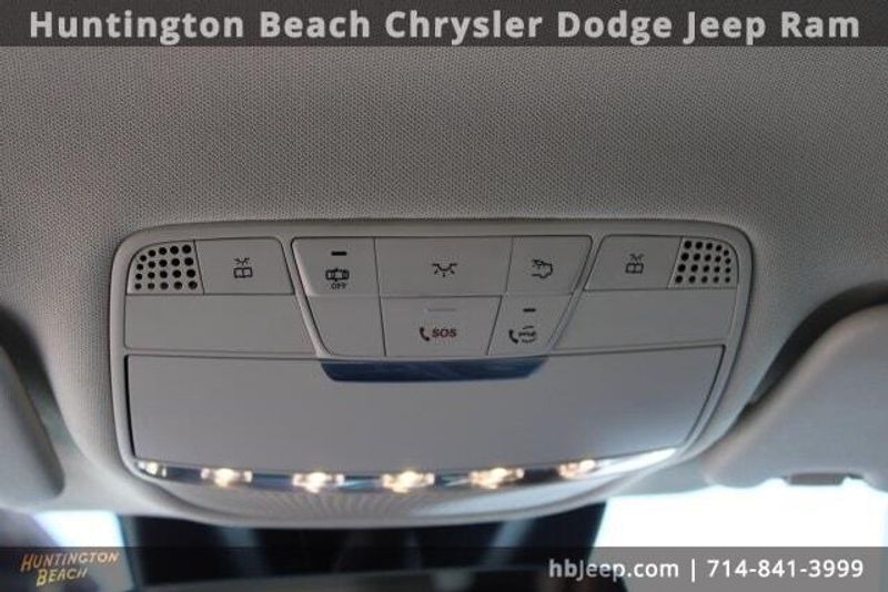 2022 Mercedes-Benz GLC 300Image 17