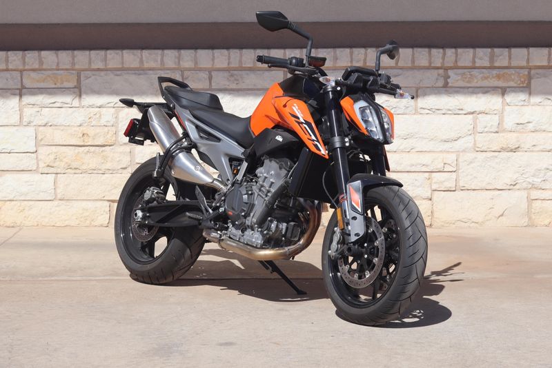 2023 KTM Duke 790 
