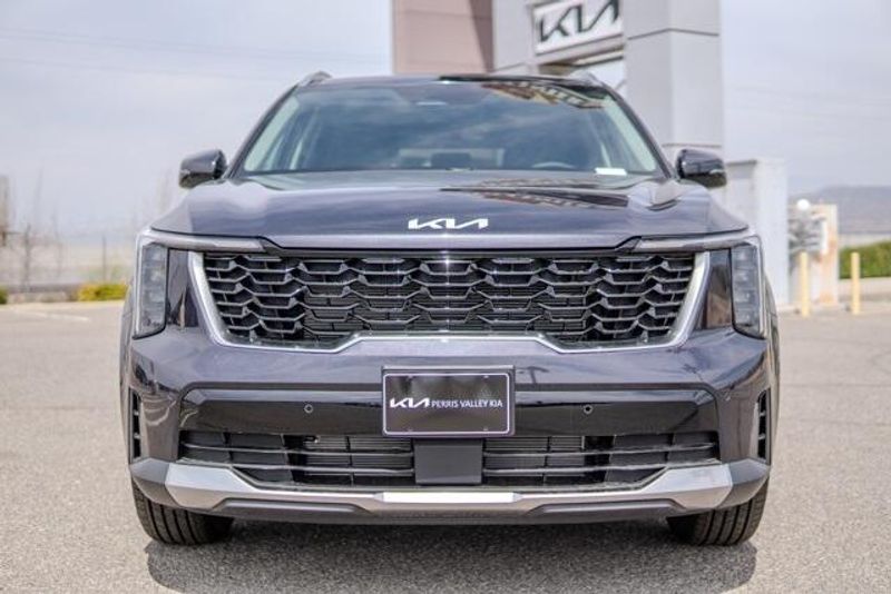 2025 Kia Sorento SImage 2